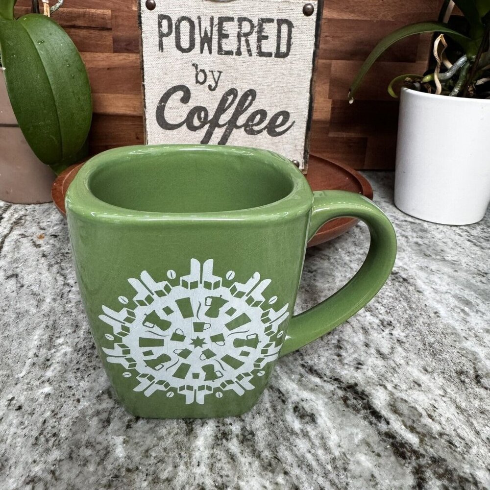 Starbucks 12oz Coffee Tea Cup Mug 2004 Green Snowflake Holiday Christmas Square